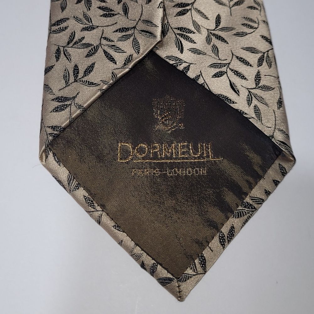 Dormeuli Leaf Pattern Silk Tie - Picture 3 of 7